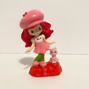 McDonald’s Strawberry Shortcake Figure 2010s Toy 3”